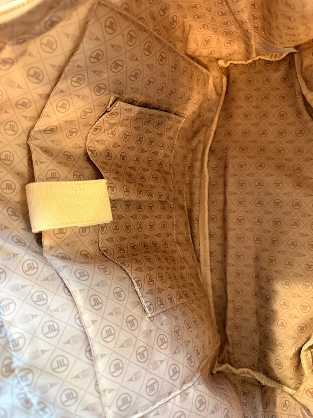 London Fog Canvas Tote Bag in Cream and Tan - Picture 10 of 14